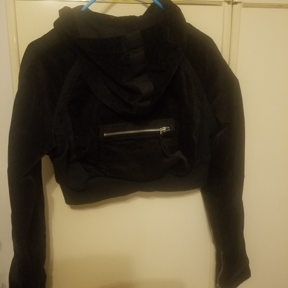 Crop Jacket - Picture 2 of 2